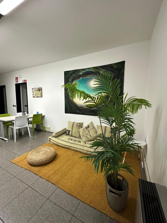 My Room Zen Relax Реджо Емилия Екстериор снимка